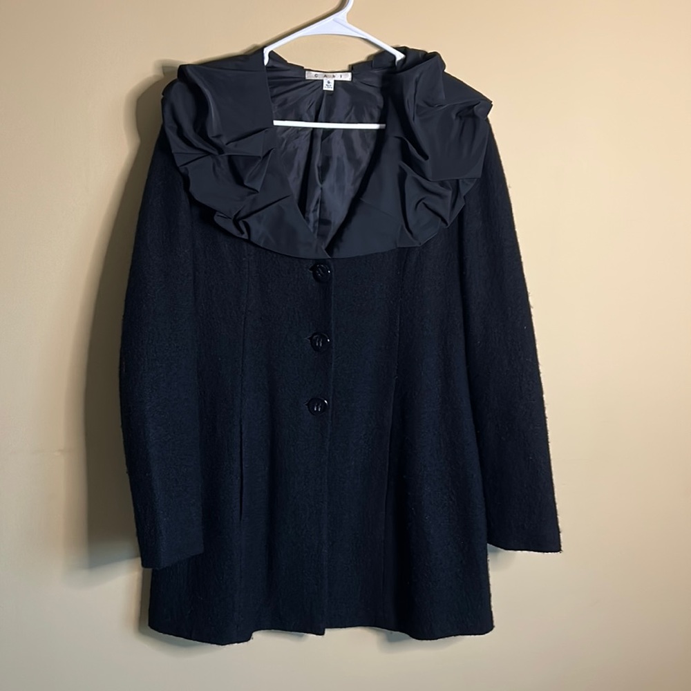 CAbi coat with ruffle collar